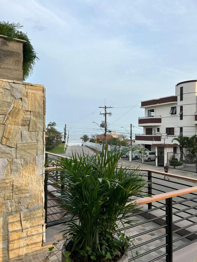 Apto Novo Studio Nature A 50 M Da Praia 托雷斯 外观 照片